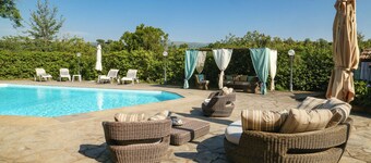 Tranquility, relaxation? This is the right place. We'll be waiting for you!!!