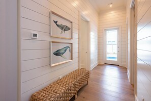 Interior - 30% Off~"Beach You To It"~Heated Pool~Walk to Seaside~Beach Gear~Beach Access (Santa Rosa Beach)