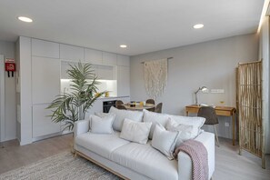 Standard Apartment, 1 Bedroom, Non Smoking | Living area | TV - Cine Park Residence by An Island Apart (Funchal)