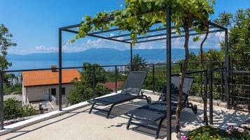 Family Apartment, 1 Bedroom, Microwave (Pool And Garden Apartment Happy Sound) | Terrace/patio