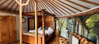 The Yurt - A modernised yurt with four poster bed and bathroom