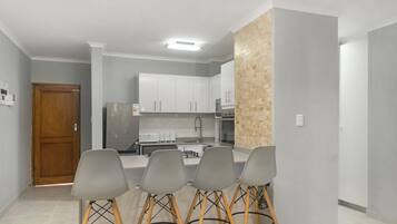 Apartment (3 Bedrooms) | Private kitchen