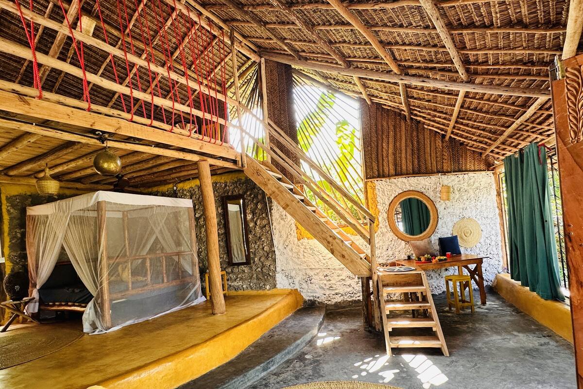 Panoramic Loft | Free WiFi, bed sheets