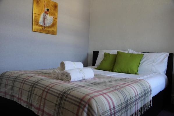 3 bedrooms, WiFi