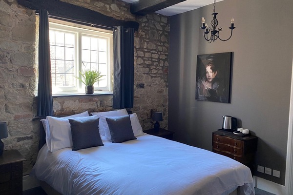 Double Room | WiFi (free)