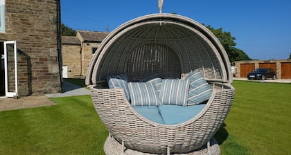 Top Hill Farm Cottage