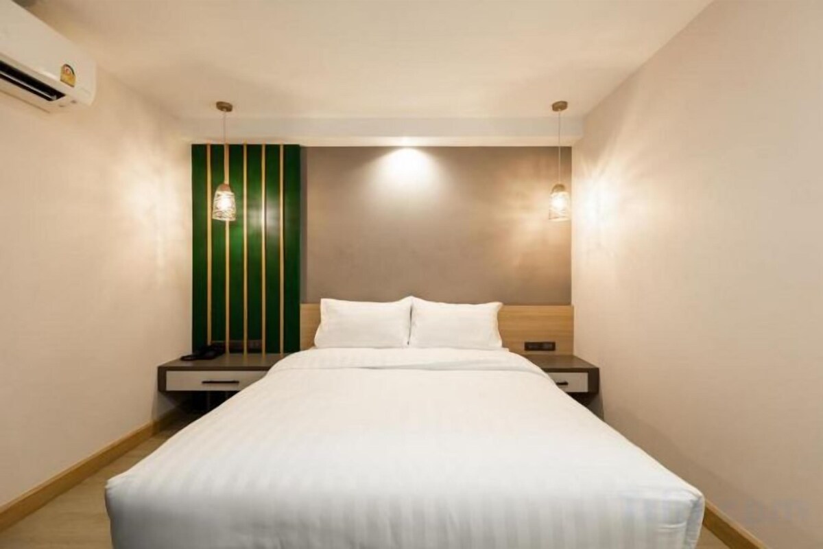 Articles gratuits dans le mini-bar, coffres-forts dans les chambres