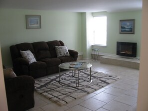 Flat-screen TV, fireplace