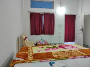 Standard Double Room | Premium bedding, desk, bed sheets