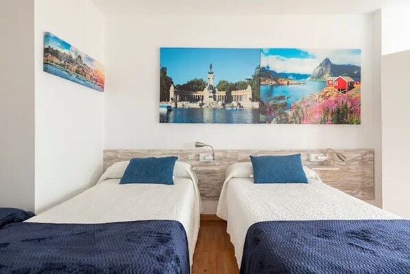 Familien-Vierbettzimmer, Gemeinschaftsbad