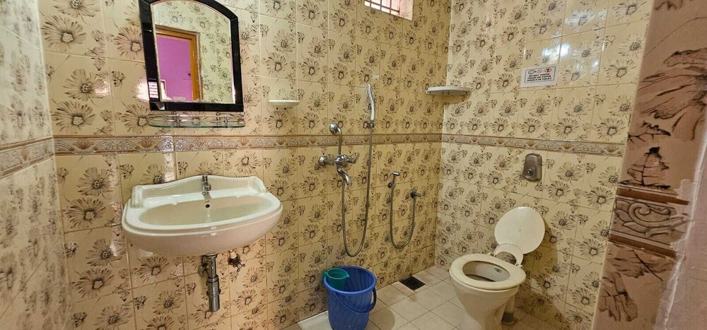 Abba's Glory Land _ Agonda Beach by null