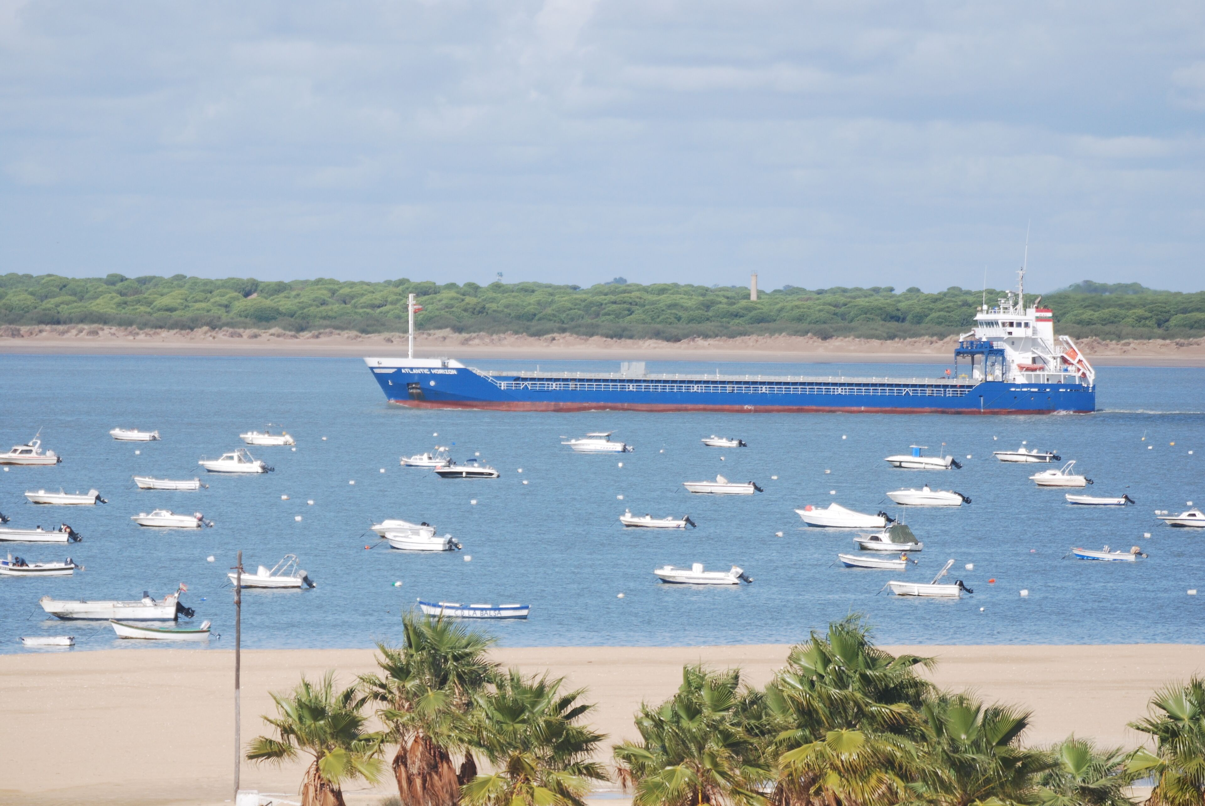 In Strandnähe, Strandtücher, 4 Strandbars