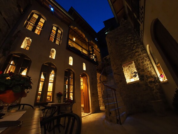 Courtyard