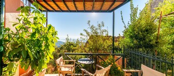 Holiday Home "Balis Panorama" with Sea View, Balcony, Garden & Wi-Fi