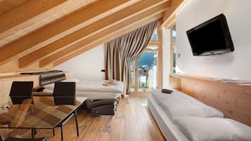 1 chambre, fer et planche Ă repasser, Wi-Fi gratuit, draps fournis