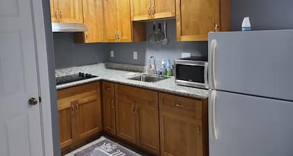 Private studio fully furnished