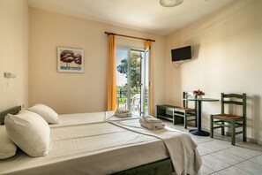 Free WiFi, bed sheets - Studio Apartment "Anemona 6" with Shared Pool & Wi-Fi (kefalonia)