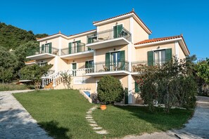 Exterior - Studio Apartment "Anemona 5" with Shared Pool & Wi-Fi (kefalonia)