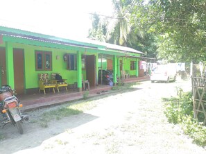 Front of property - Homocation Ray Homestay (Barnagar)