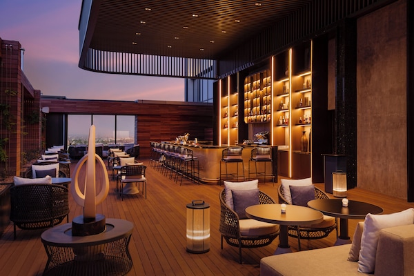 2 bars/lounges, poolside bar