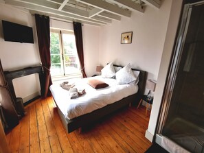 Comfort Room | View from room - Maison Jamaer (Brussels)