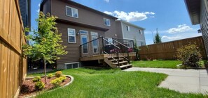 Exterior - Delightful 1-Bedroom Private Suite in a New Home (Calgary)