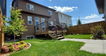 Delightful 1-Bedroom Private Suite in a New Home