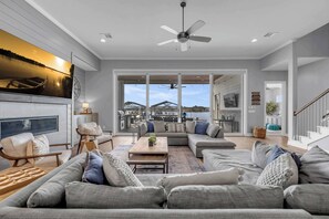 Unclassified image, 5 of 60, button - Bud Shores Sanctuary | Concierge Services (Kingsland)