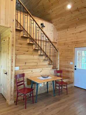 Interior - Relaxing, peaceful, 2-bedroom home for up to 4 adults or family with children. (Charlevoix)