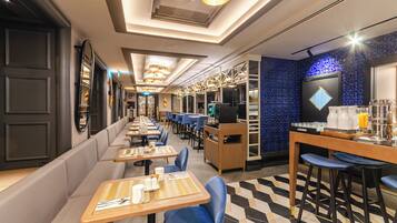 Daily buffet breakfast (EUR 18 per person)