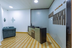 Reception - Marrkson Suites (Nairobi)