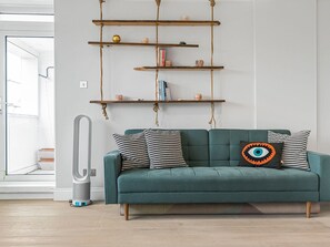 TV - Modern 1 bedroom Apartment with views on West London - Pass the Keys (London)