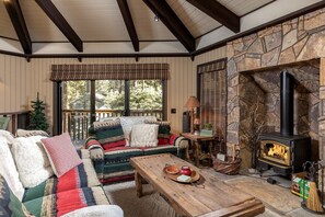 TV, fireplace, DVD player, offices