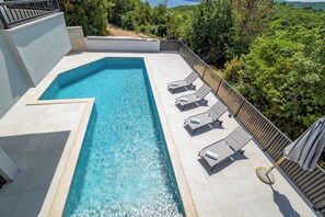 Seasonal outdoor pool - Pool Villa Greta Krk (Vrbnik)