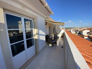 Property grounds - Casa Melli with Sunset Oceanview Terrace (Lourinhã)