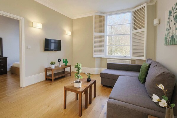 Télévision, espaces bureaux