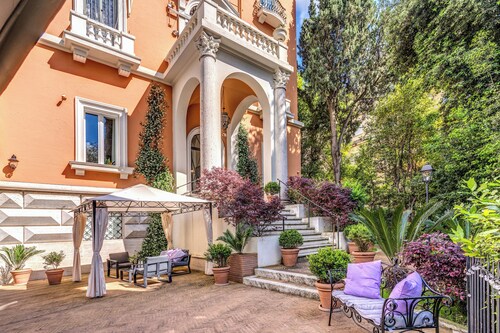 Mangili Garden Hotel