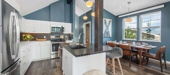 Mountain Modern - Walk to everything!