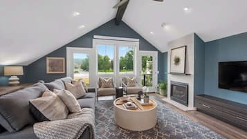 Smart-tv, pejs, kontorer