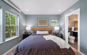 2 camere, una scrivania, ferro/asse da stiro, Wi-Fi gratuito