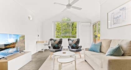 Pristine 2-Bed Near Marrickville Village