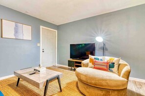 TV, offices - Grand Woodland Retreat | Hot Tub | Game Room (Gouldsboro)