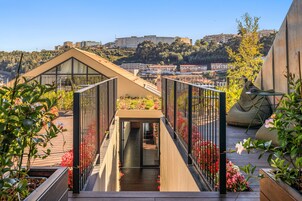 Premium bedding, down comforters, pillowtop beds, individually decorated