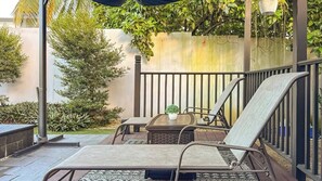 Terrace/patio - Garden Relaxing Room: Heated Pool & Jacuzzi (Arecibo)