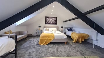 4 bedrooms, iron/ironing board, free WiFi, bed sheets