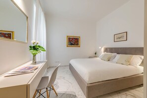 2 bedrooms, desk, free WiFi, bed sheets