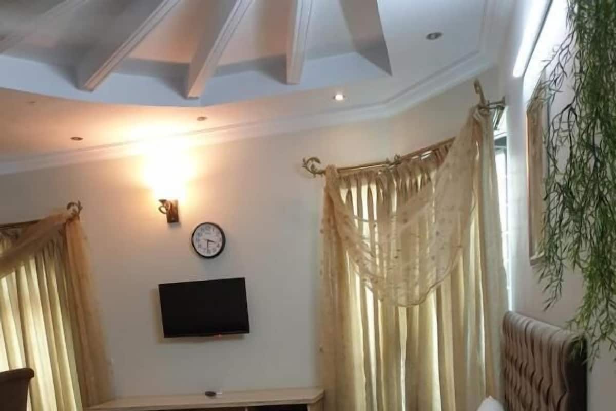 Superior Room | Bed sheets