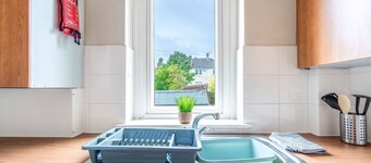 Cosy 2 bed house in Motherwell