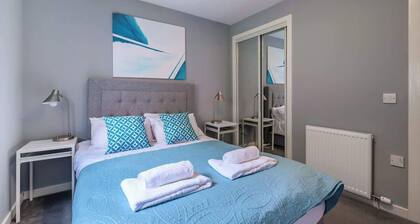 Monicas Apartment - 2-Bed Flat in Coatbridge