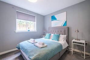 2 bedrooms